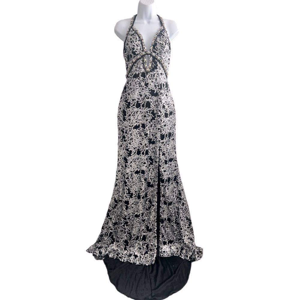 KISS KISS Formal Mary’s Bridal Mermaid Silver Crystal Maxi Dress Size 8.